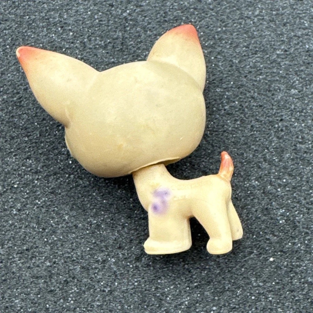 Littlest Pet Shop LPS #001 Rare Chihuahua Authentic